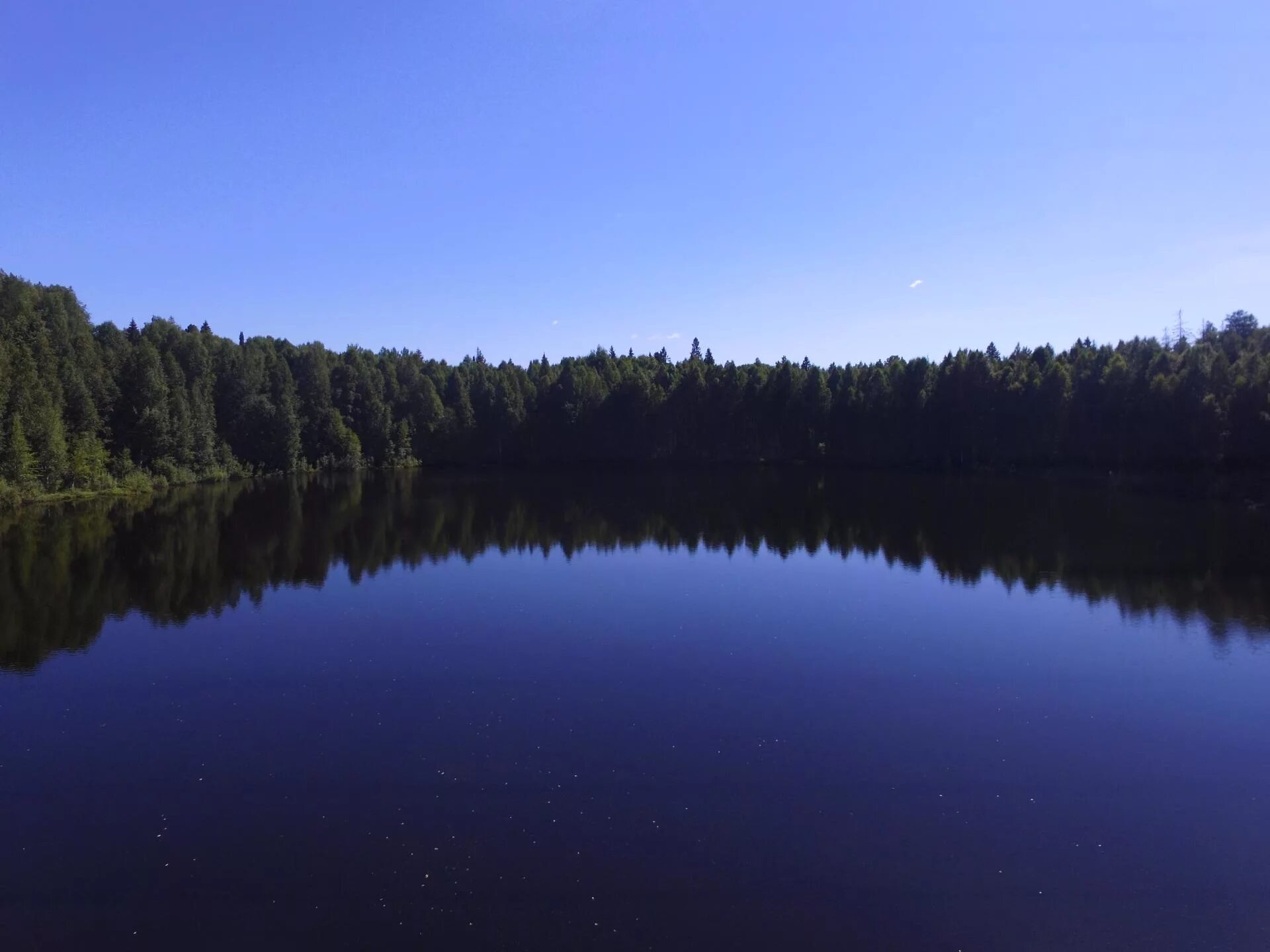Теплое озеро суводь. Озеро шайтан Уржумский. Озеро шайтан Кировской. Озеро шайтан Кировской области выброс воды. Озеро Акшубень Кировской области.