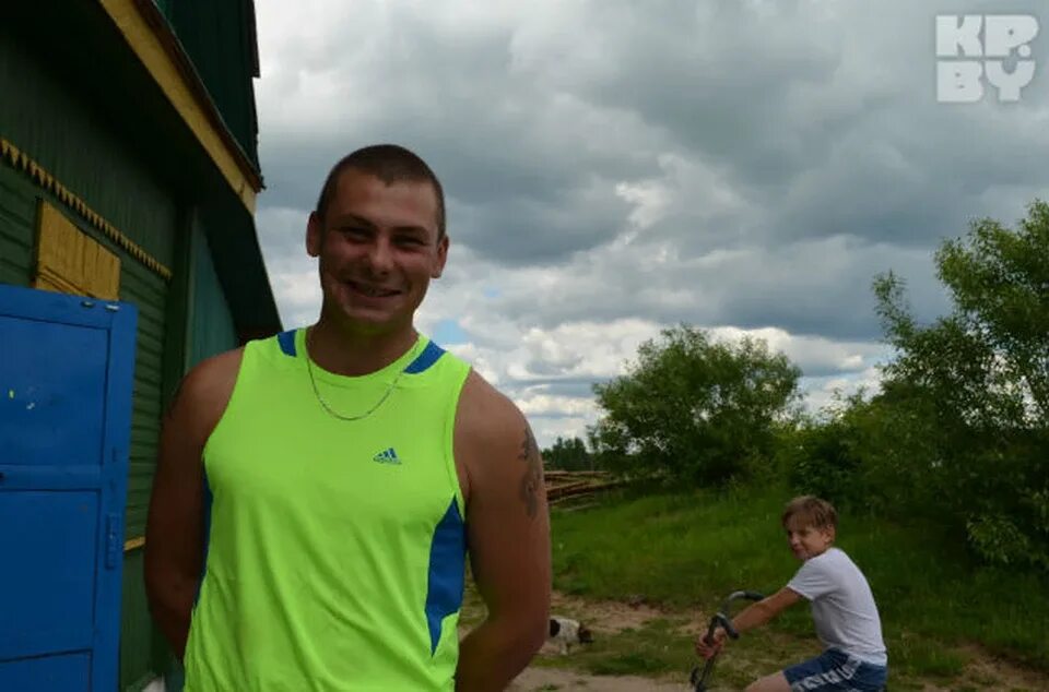 Трезвая подруга. Лысьва виктор новиков. Девушки за трезвость. Трезвые парни. Встречайте новый год трезво.