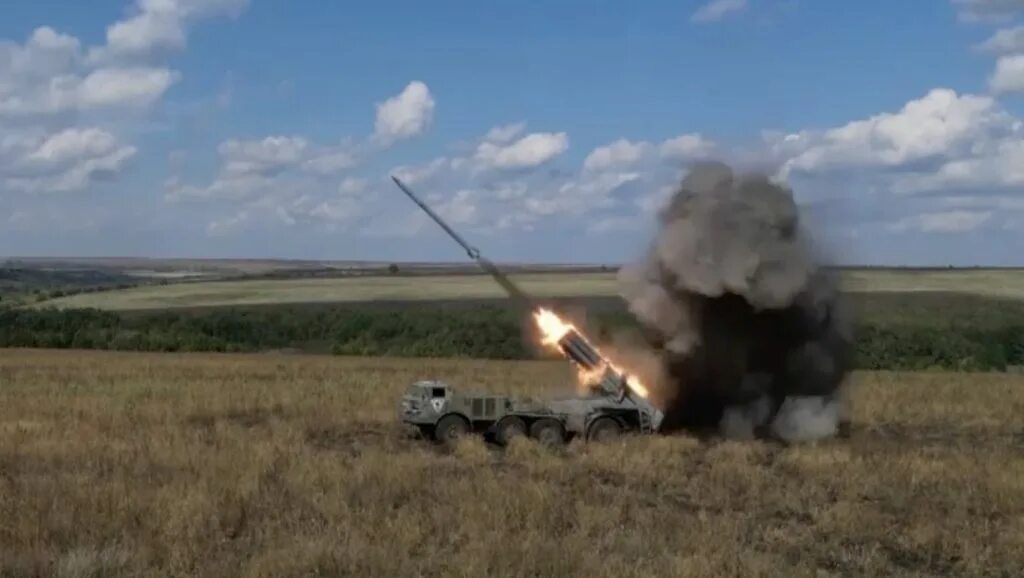 Удар возмездия по украине сегодня новости. Украинские ракеты. Ракеты России военные. Три ракеты.