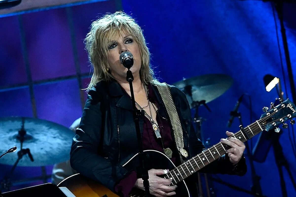 Популярная американская музыка. Lucinda Williams. Lucinda Williams сейчас. Lucinda Williams в молодости. Lucinda Williams albums.