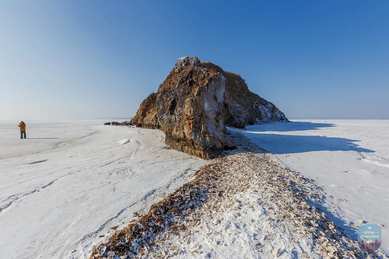 Мыс виндис гора коврижка. Коврижка с вареньем. Коврижка остров скребцова. Коврижка приморский край. Пирог коврижка с вареньем.