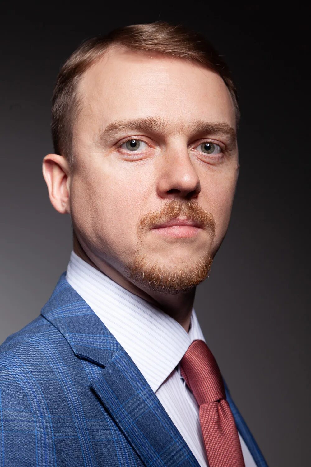 Файл:Денис Сергеев.jpg - Википедия