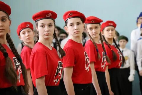 Молодой строй