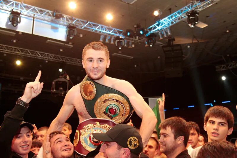 заурбек байсангуров