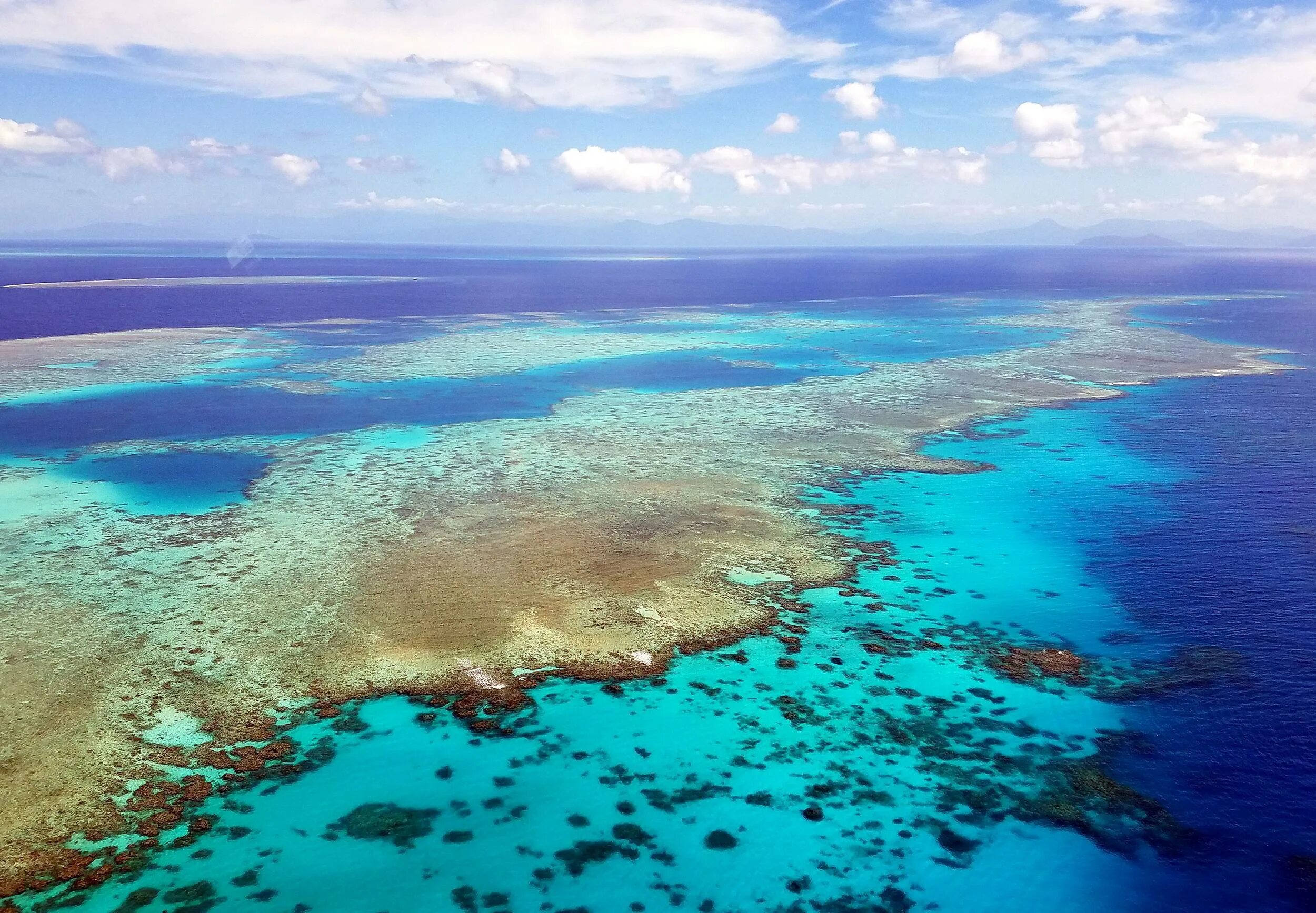 Рио гранде какой океан. Большой Барьерный риф Квинсленд. Большой коралловый риф в Австралии. 2. Большой Барьерный риф в Австралии. Морской парк большого барьерного рифа.