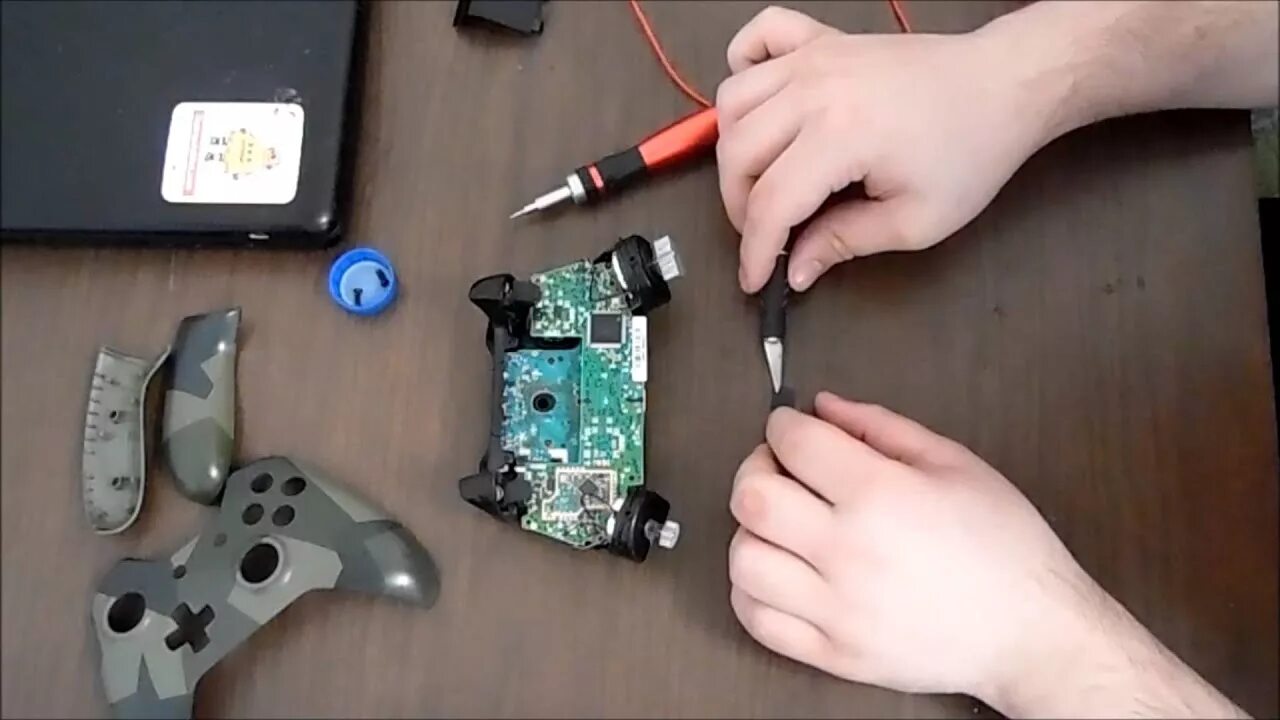 Ремонт джойстиков 360. Починка Xbox 360. Xbox 360 Joystick Repair Kit. Xbox 360 контроллер в разборе. Разобранный джойстик Xbox.