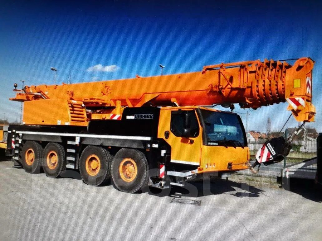 Автокран 90 тонн. Кран либхер 90 тонн. Автокран liebherr ltm 1090. Автокран 90т. Автокран liebherr ltm 1090.