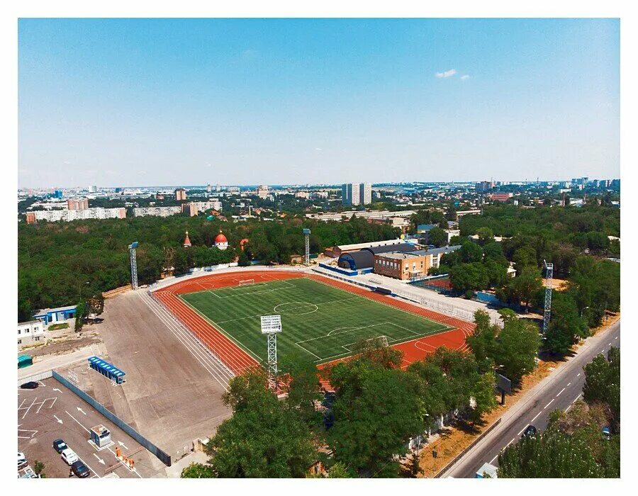стадион ростов 2022. стадион труд фрунзе. стадионы ростова на дону адреса. футбольная арена в ростове на дону. стадионы ростова на дону адреса.