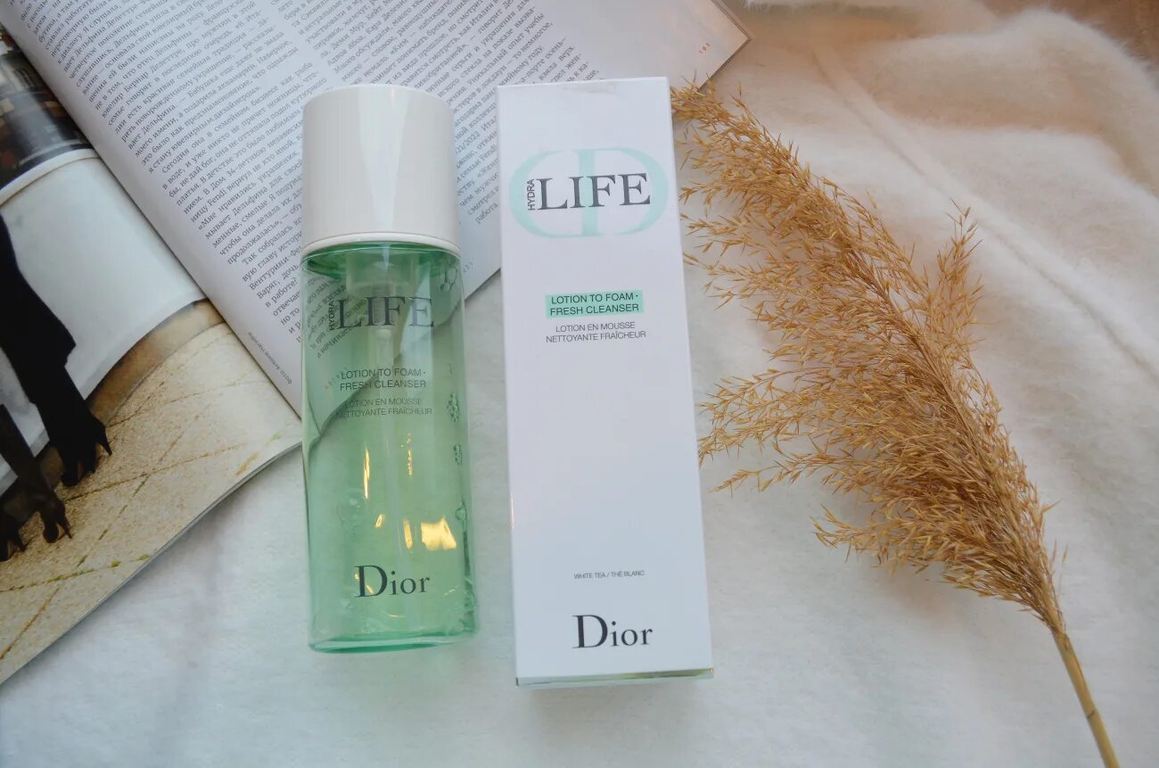 Оттер лайф 608. Диор hydra Life Lotion. Пенка диор. Пенка диор лайф. Dior пенка очищающая hydra Life.