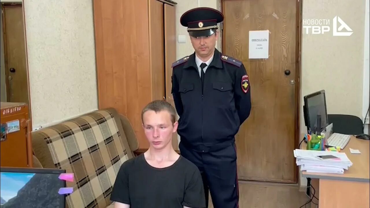 Дежурный приморский край. Дежурный приморский край. Начальник полиции уссурийске терчиев магомед. Дежурная часть города находка. Начальник полиции г артема приморского края фото.