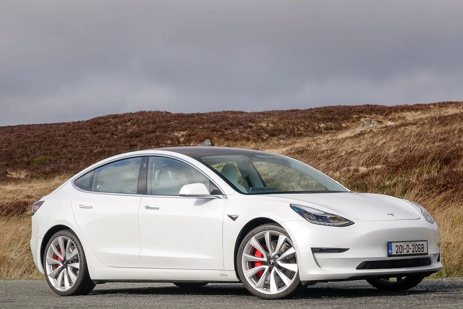 Tesla model 3. Tesla model 3 Performance. Tesla model 3 2020. Тесла модель 3 long range. Тесла какая величина