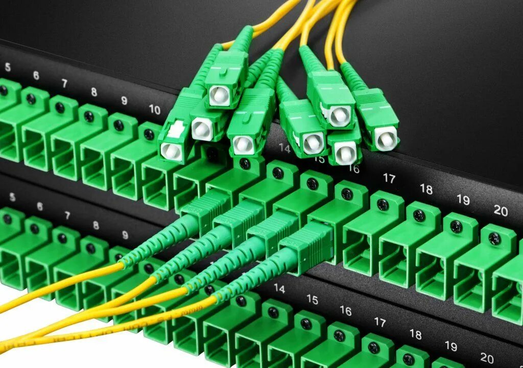 Fiber Optic Cable. Кабели 2. оптоволокно (Fiber Optic). Оптоволокно e70. Зеленый коннектор ВОЛС.