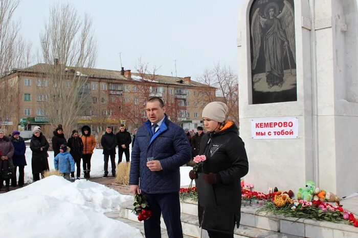 городской сквер еманжелинск. новости еманжелинска. еманжелинск смотрящий. достопримечательности еманжелинска. достопримечательности еманжелинска.