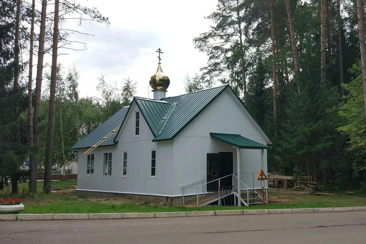 Остров Городомля на Селигере. Гефсиманский скит Городомля. Церковь на острове Городомля. Скит на Городомля.