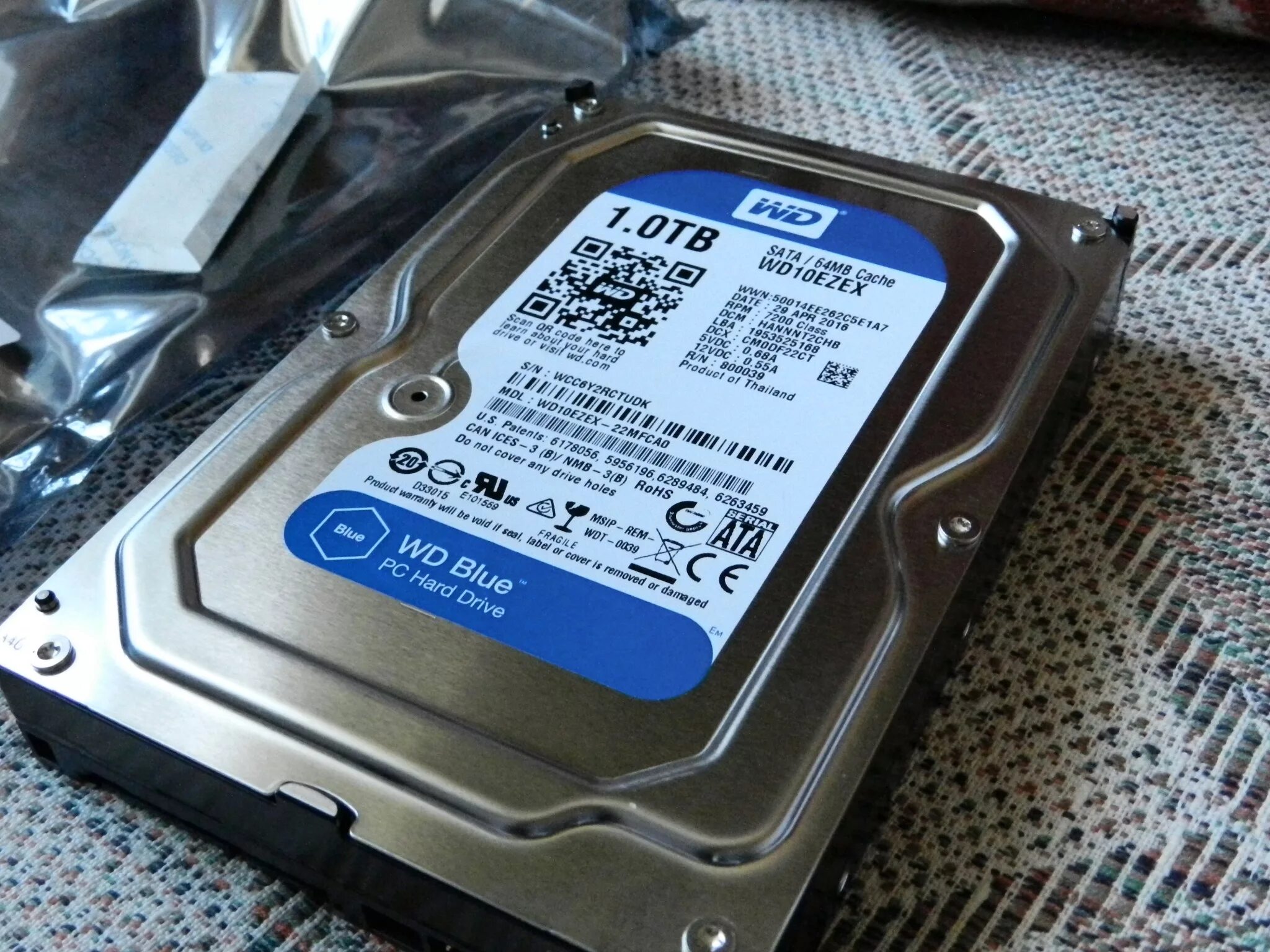 Память 1000 гб. 1 ТБ жесткий диск WD Blue [wd10ezex]. Жесткий диск Western Digital Caviar Blue 3.5" 1.0 TB SATA III 64 MB 7200 RPM wd10ezex. Жесткий диск 3.5" 1тб WD Caviar Blue wd10ezex. WD Western Digital 1000 GB.