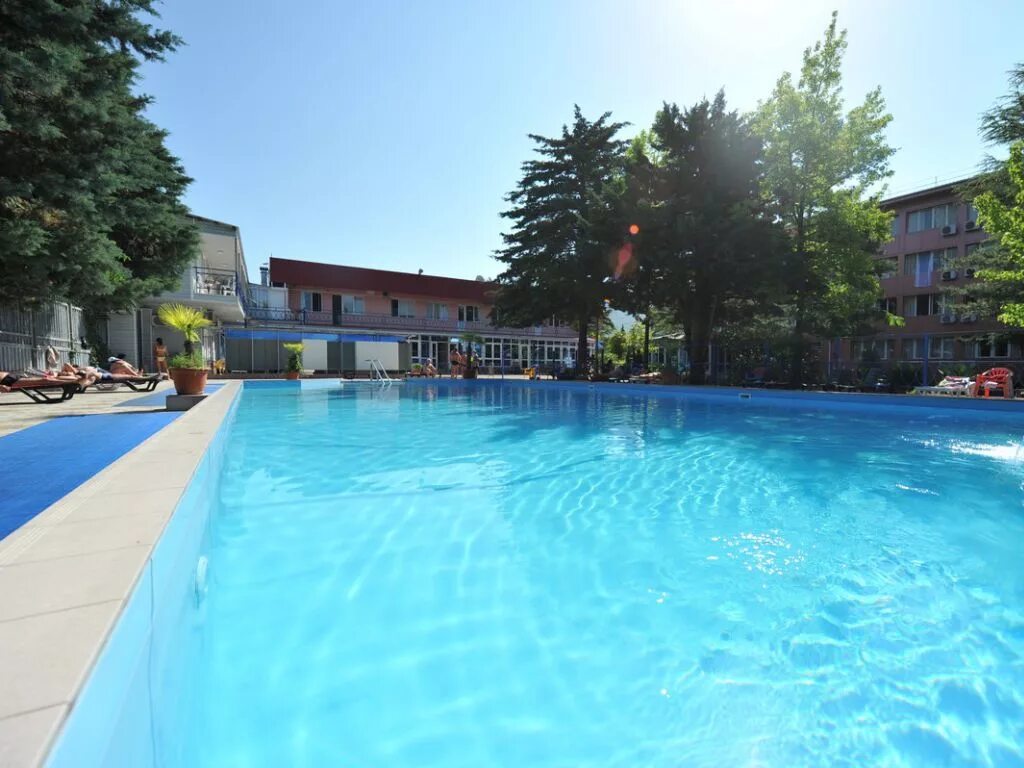 море отель отель лазаревское. чёрное море лазаревское гостиница. санаторий головинка сочи. марко поло лазаревское. лазаревское с питанием и бассейном.