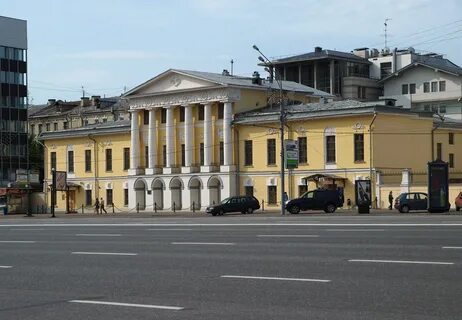Москва зубовский бульвар