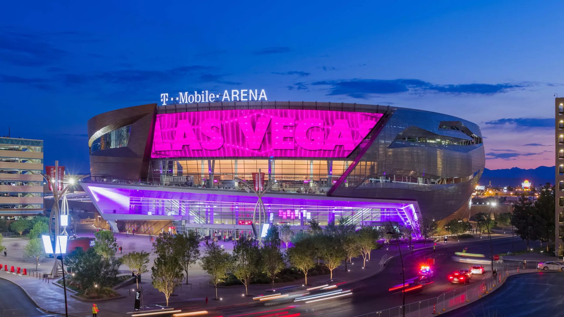 T mobile arena las vegas. Лас вегас арена. T mobile arena. Ти-мобайл арена лас вегас. Т мобайл арена в лас вегасе вместимость.
