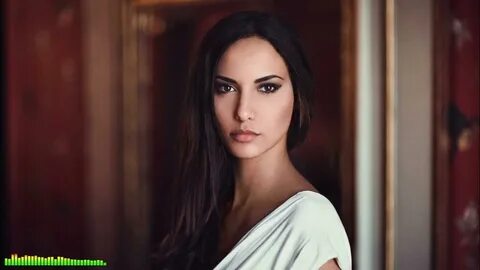 Красивые брюнетки с карими