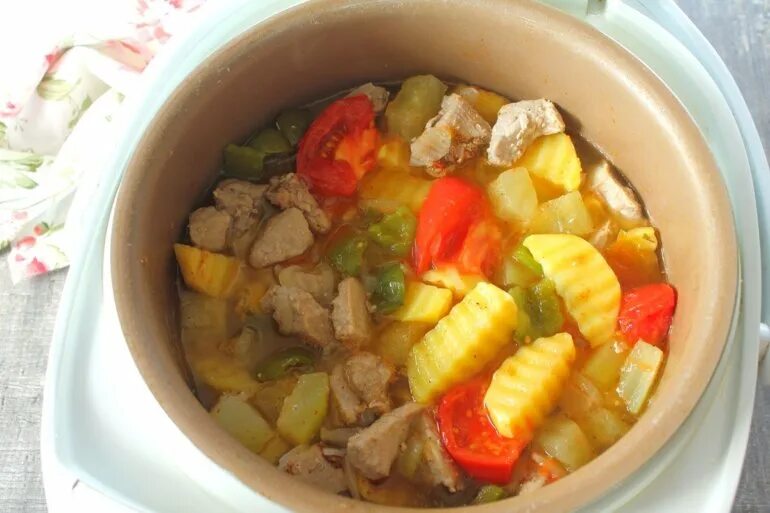 Рагу в мультиварке с мясом и картошкой: рецепт приготовления