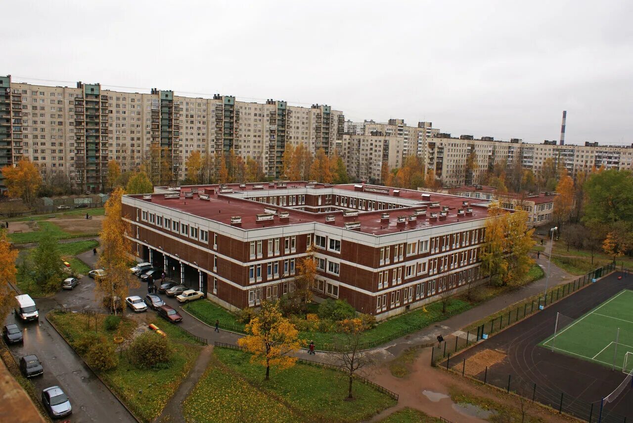 средние школы санкт. индустриальный пр 10 школа 147. 644 школа спб приморский район. гбоу сош 139 калининского района. школа 492 фрунзенского района санкт-петербурга.