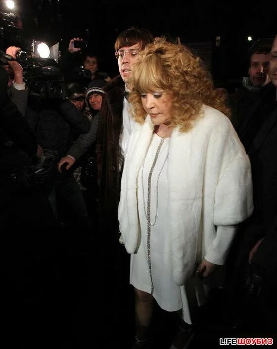 Алла пугачева, максим галкин svadba. Пугачева свадьба. Пугачева свадьба. Алла пугачёва и максим галкин свадьба. Алла пугачёва и максим галкин свадьба.