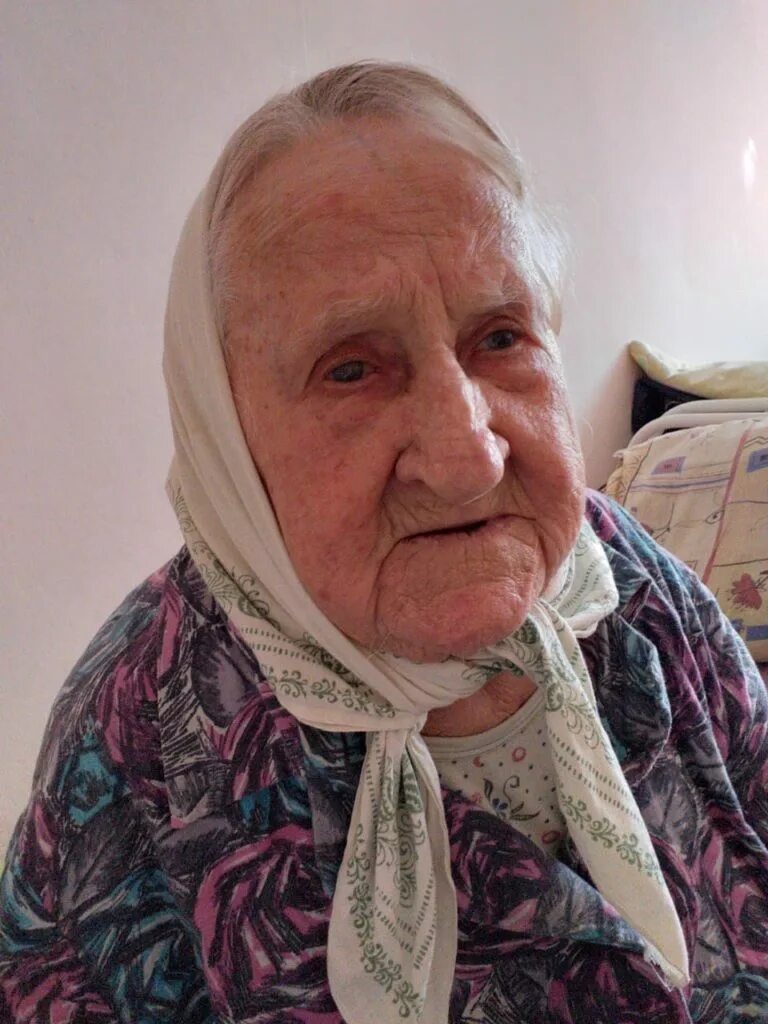 Женщина 98 лет