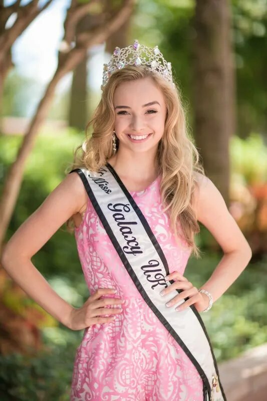 Miss pageant