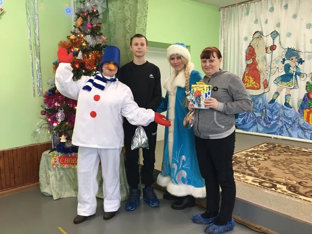 Праздник в каждый дом госпрограмма. Новый год в каждый дом. праздник в каждый дом. праздник в каждый дом акция. праздник в каждый дом картинка.