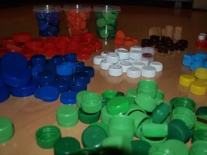 Продам пластиковые крышки