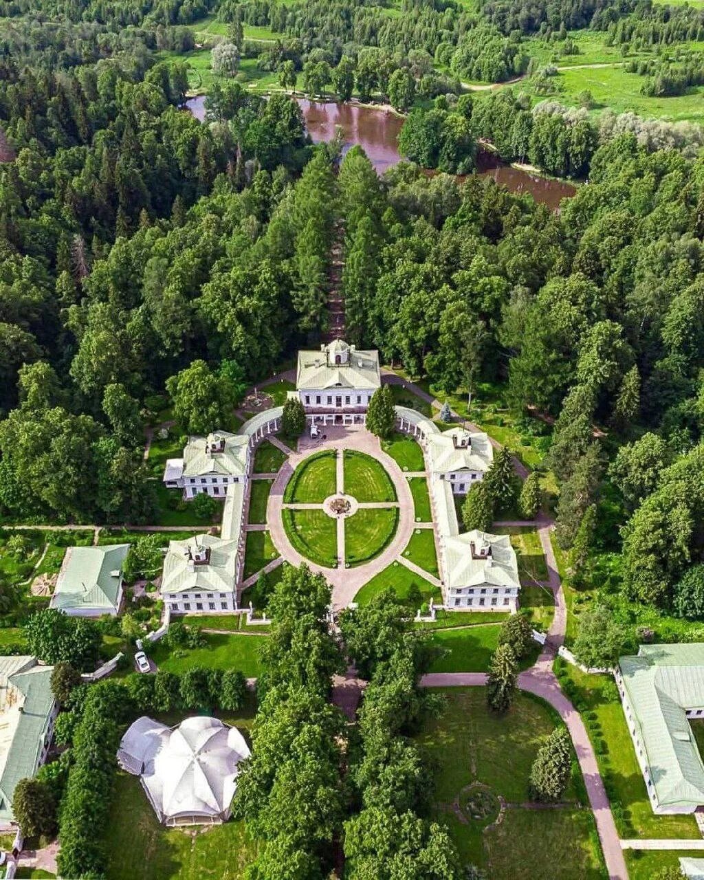 П подмосковный. Солнечногорск усадьба Середниково. Усадьба Лермонтова Середниково. Усадьба Химки Середниково. Фирсановка усадьба Середниково.