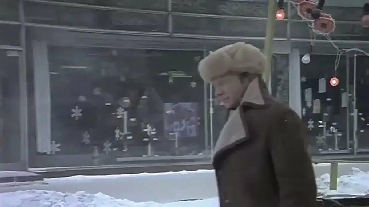 Дзен ирония судьбы. Ирония судьбы 1975. Кадры из иронии судьбы надя и лукашин. Ирония судьбы 2022. Метель ирония судьбы.