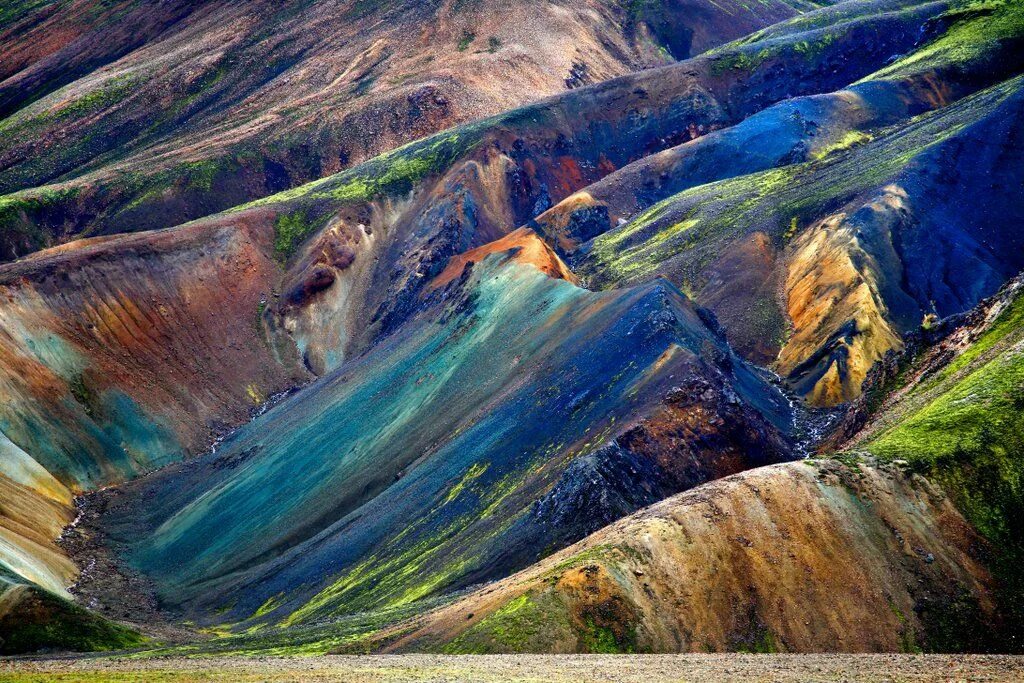 Цвета исландии. Исландия цветные горы landmannalaugar. долина ландманналаугар в исландии. липаритовые горы исландии. цветные горы ландманналойгар.