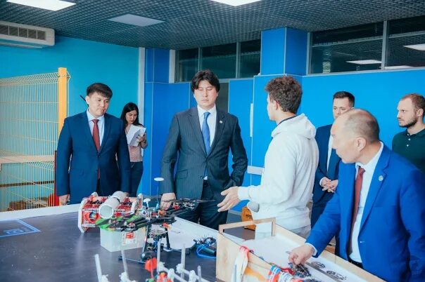 Инжиниринг астрахань. Казахстан есенов университет морская академия. морской академия актау. cngs group. сиэнжиэс инжиниринг завод на 3 интернационале астрахань.