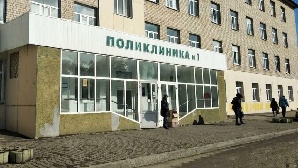 Детская больница октябрьский. Поликлиника 2 каменск-уральский. Номер телефона регистратуры поликлиники. Городская больница 2 каменск-уральский. Номера кабинетов врачей в поликлинике.