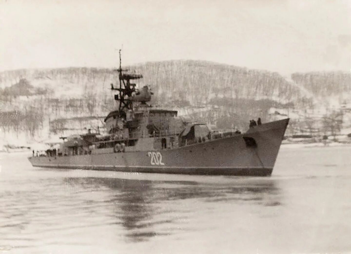 Скр пят. Корабли вмф ссср скр 50 проекта. сторожевые корабли ссср проекта 50. сторожевые корабли проекта 50 типа горностай. скр 50 проекта бортовые номера.