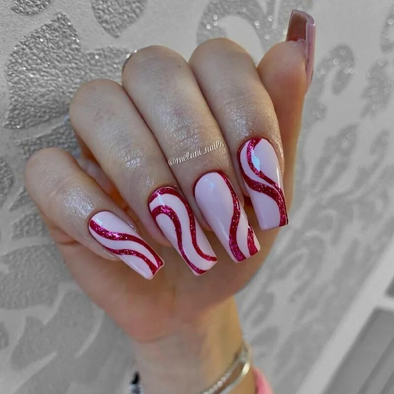 Красивые ногти. Маникюр 2022 тренды. Маникюр очень 2024. Маникюр очень 2024. Маникюр светлый 2022 модные тенденции.