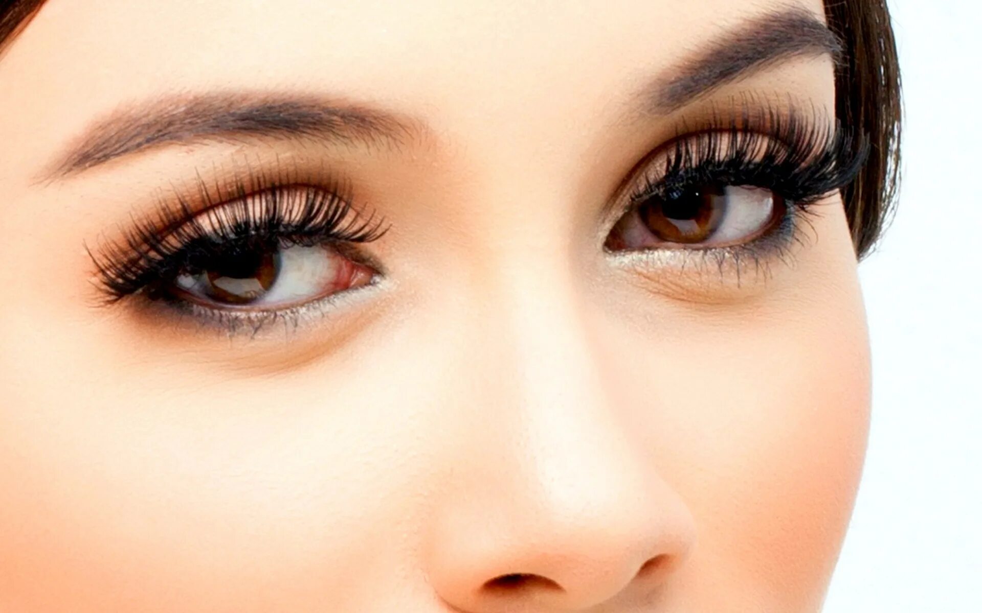 Красивые глаза. Карие глаза. Красивые карие глаза. Красивые женские глаза.