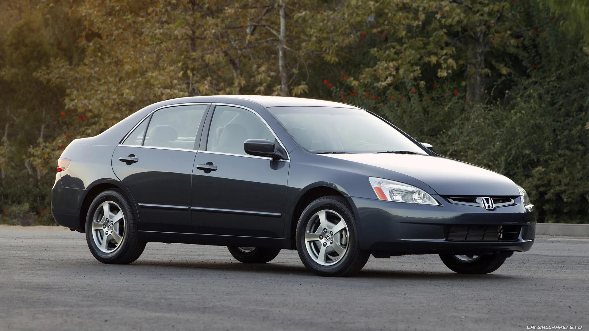 Иномарка американка 7. Honda Accord 2003 us седан. Хонда седан 2005. Honda Accord 7 2003. Honda Accord 2003 American.