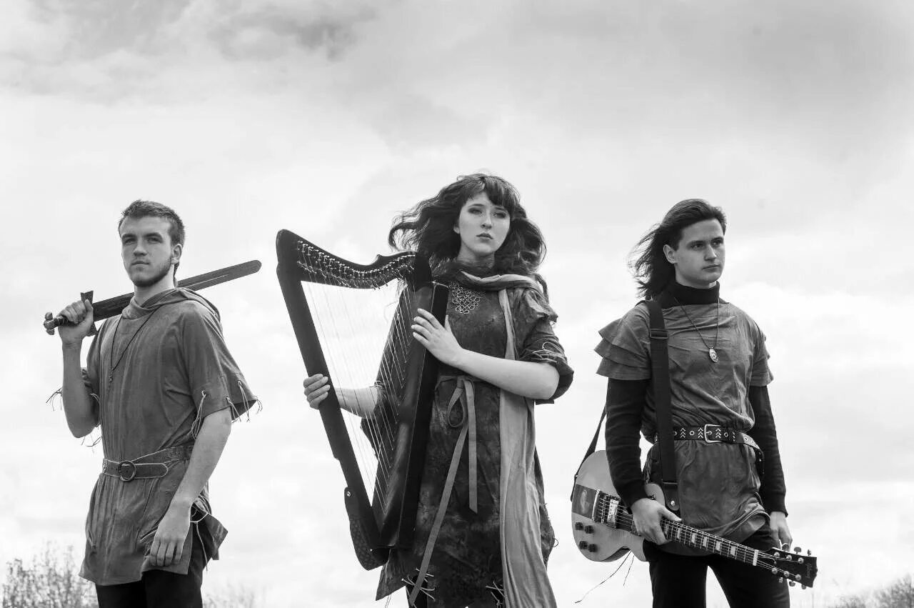 легендарные земли это. легенды и сказы южного урала. земля легенд стеклянный утёс. и. предания и легенды урала книга.