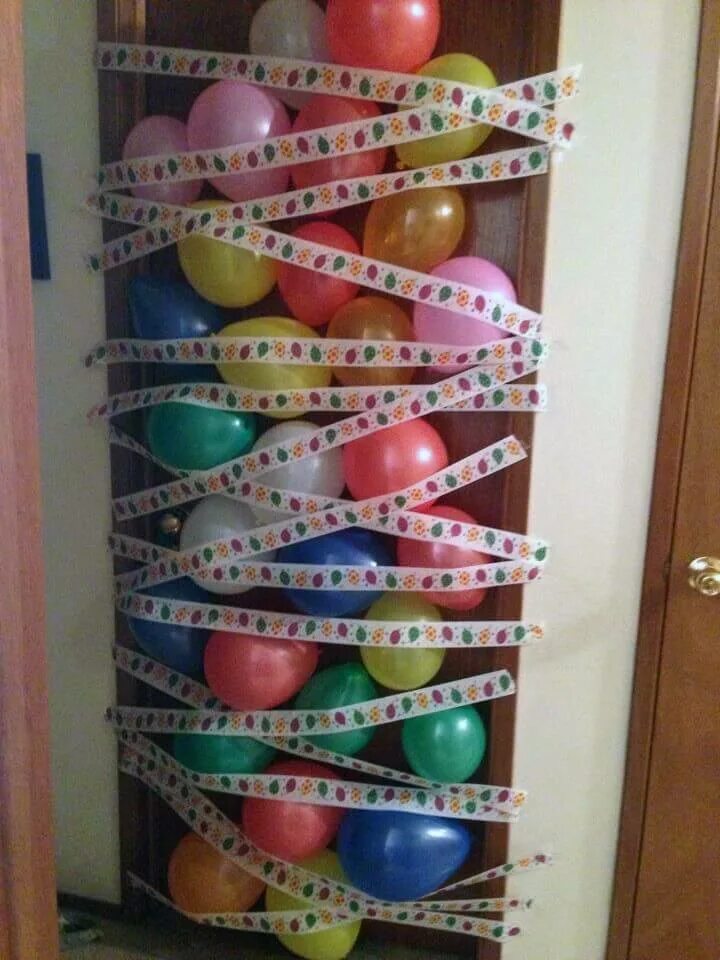 Украшение комнаты для подруги на др. Праздник веселье. Оригинальное поздравление с др. Сюрприз для именинника. Веселый сюрприз на день рождения.