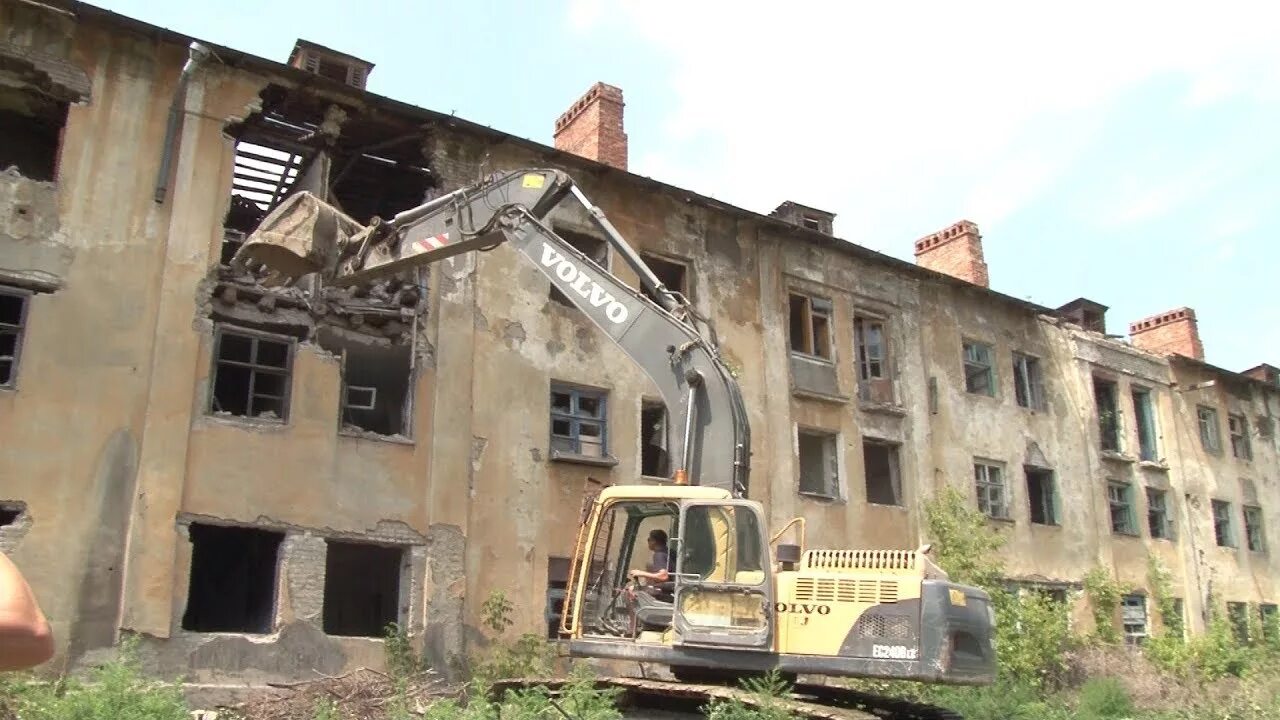 Северный городок 52. Северный городок 4 Волгоград. Северный городок 5 Волгоград. Ветхий дом Волгоград. Посёлок Стройдеталь Волгоград.