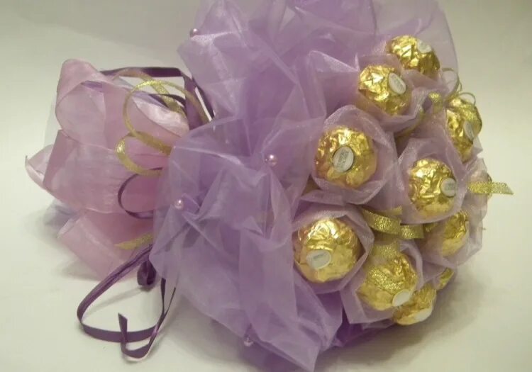 example Gift bouquet, Flower box gift, Chocolate bouquet diy