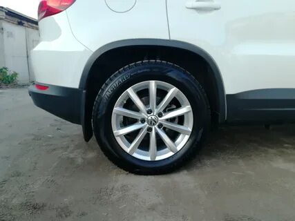 235 60 r17