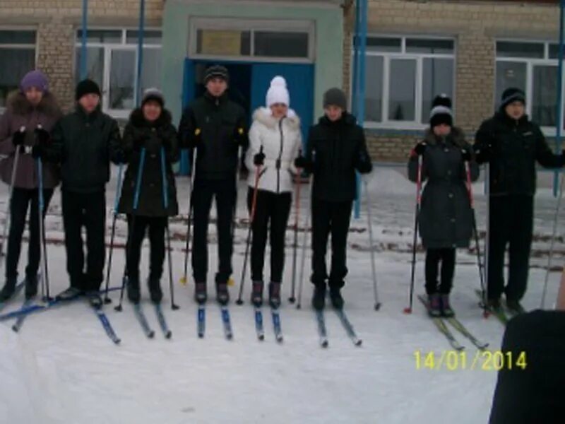 Школа большие Озерки Балтайский. Пилюгино Саратовская область. Пилюгинская школа Балтайского района. Пилюгино Саратовская область школа.