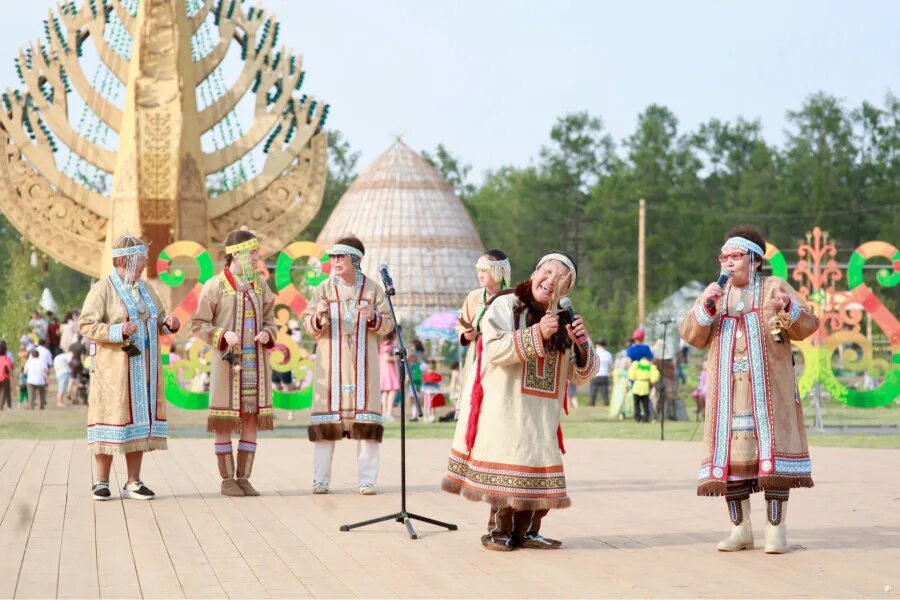 Якутске музыки. Ысыах Олонхо в Алдане. Ысыах шаман. Ысыах Хангалас. Ысыах Олонхо 2022.