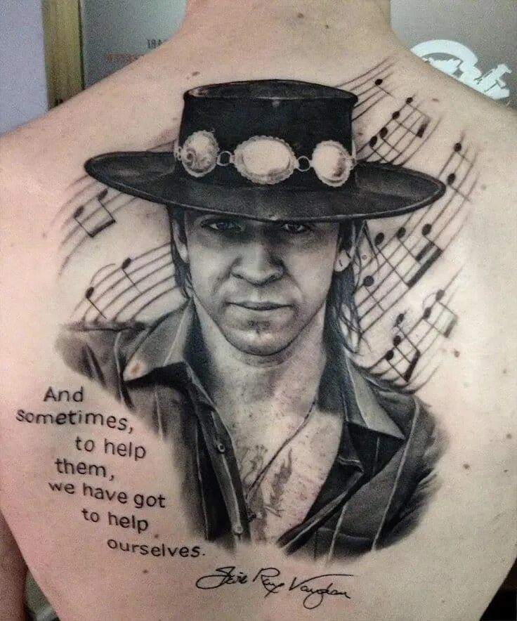 Блюзовые татуировки. Хоккейные тату. Татуировка блю лок. Тату для портнихи. Тату свисток.