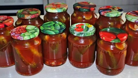 Огурцы с перцами в томатной заливке