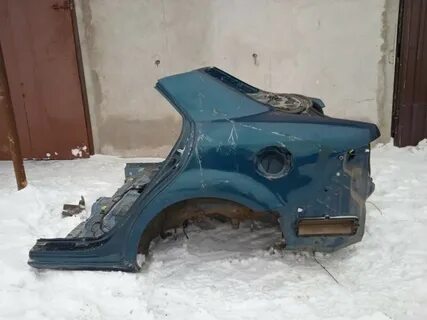 Мазда крыло заднее