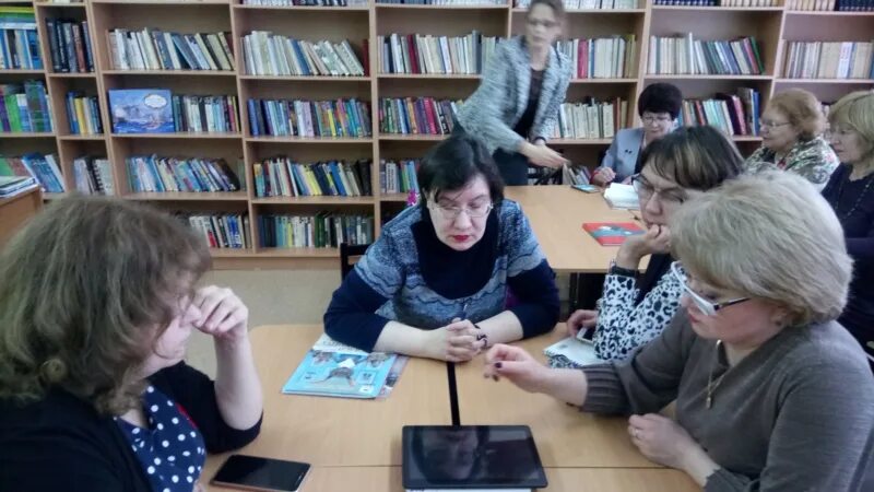 Лицей 18 директор. Лицей 18 новочебоксарск учителя. лицей 18 сарапул учителя. лицей 18 новочебоксарск директор. директора школы -лицей 18 новочебоксарск.